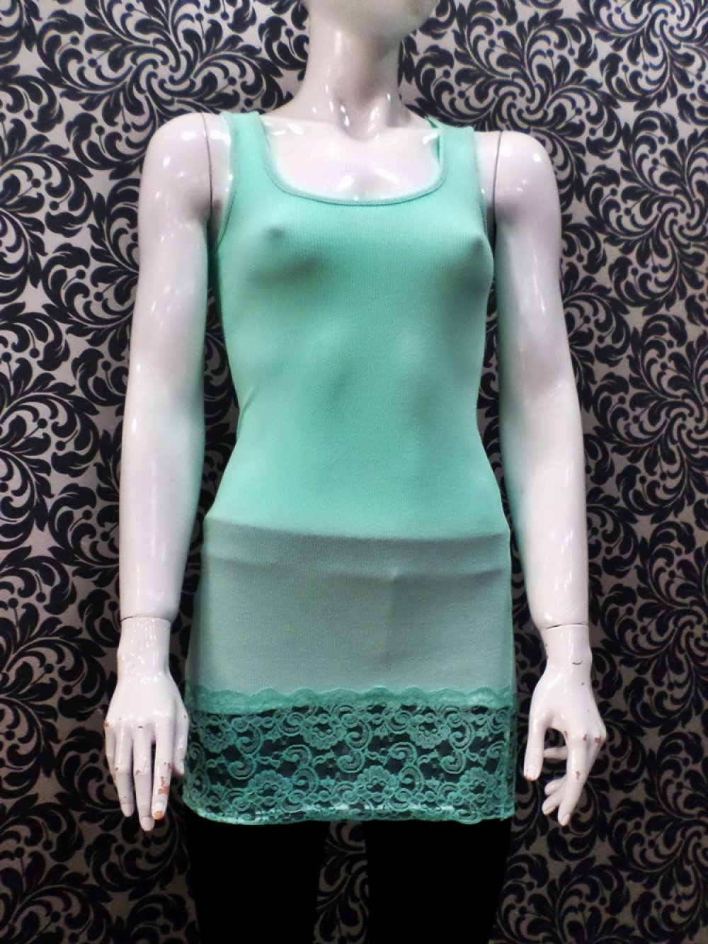 ETEĞİ DANTELLİ UZUN KAŞKORSE ATLET