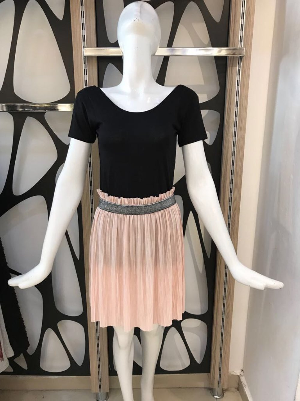 SİMLİ LASTİKLİ KISA ETEK