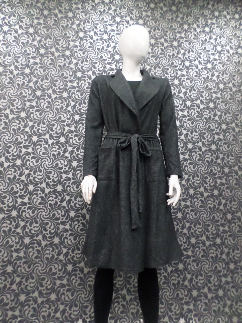 CEKET YAKA KUŞAKLI KABAN