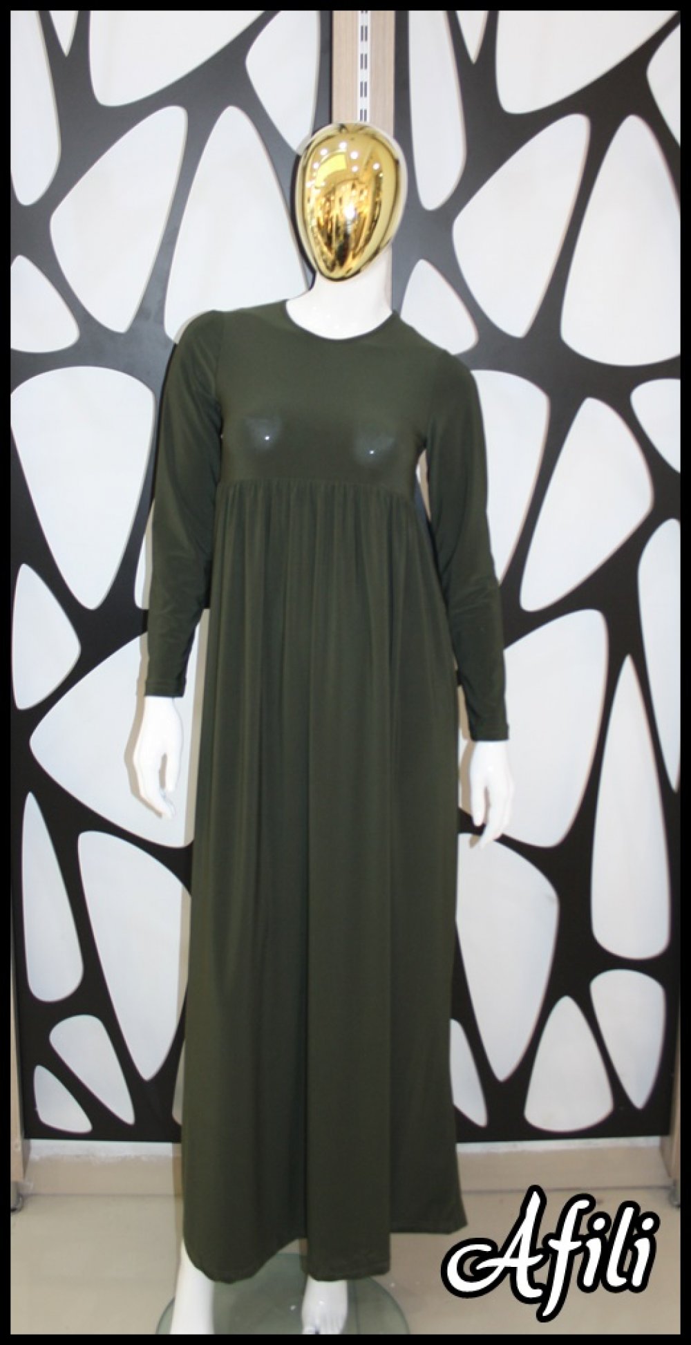 ÖNÜ BÜZGÜLÜ KOLU DÜZ ELBİSE