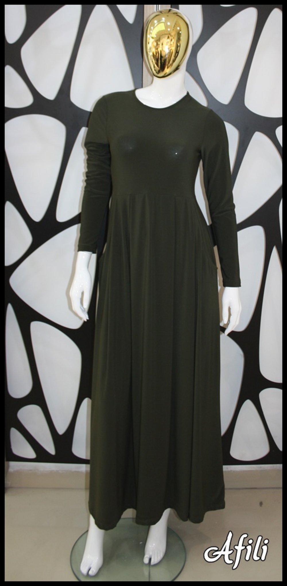 ETEĞİ CEPLİ PİLELİ ELBİSE