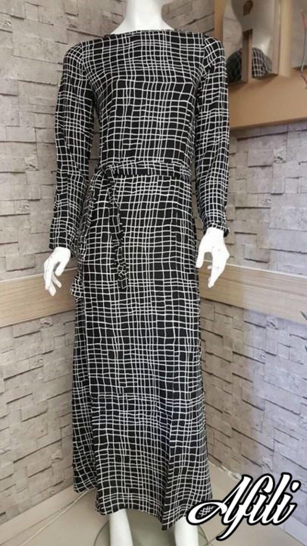 KUŞAKLI DESENLİ ELBİSE