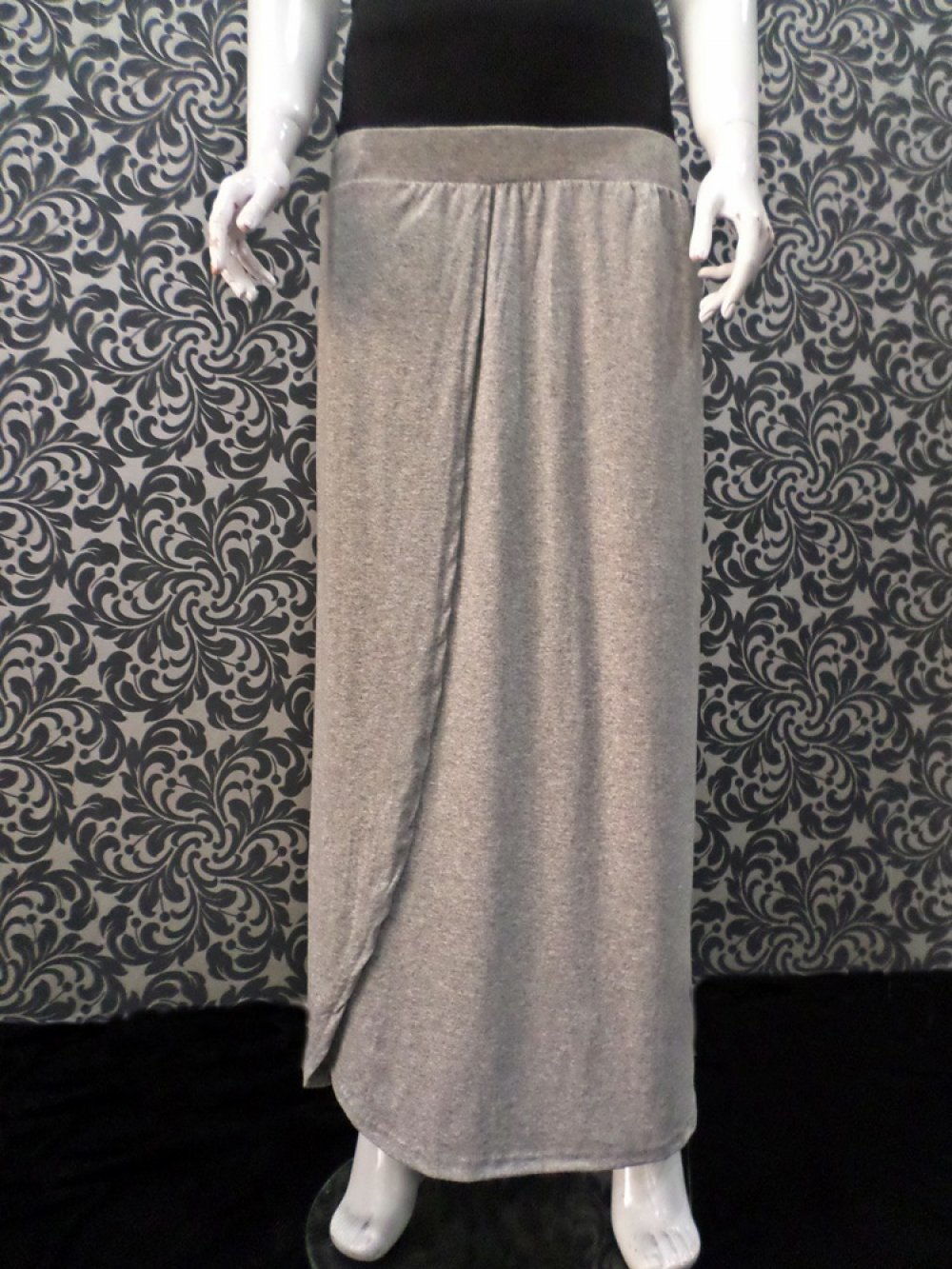 YANLARI AÇIK OVAL ETEK