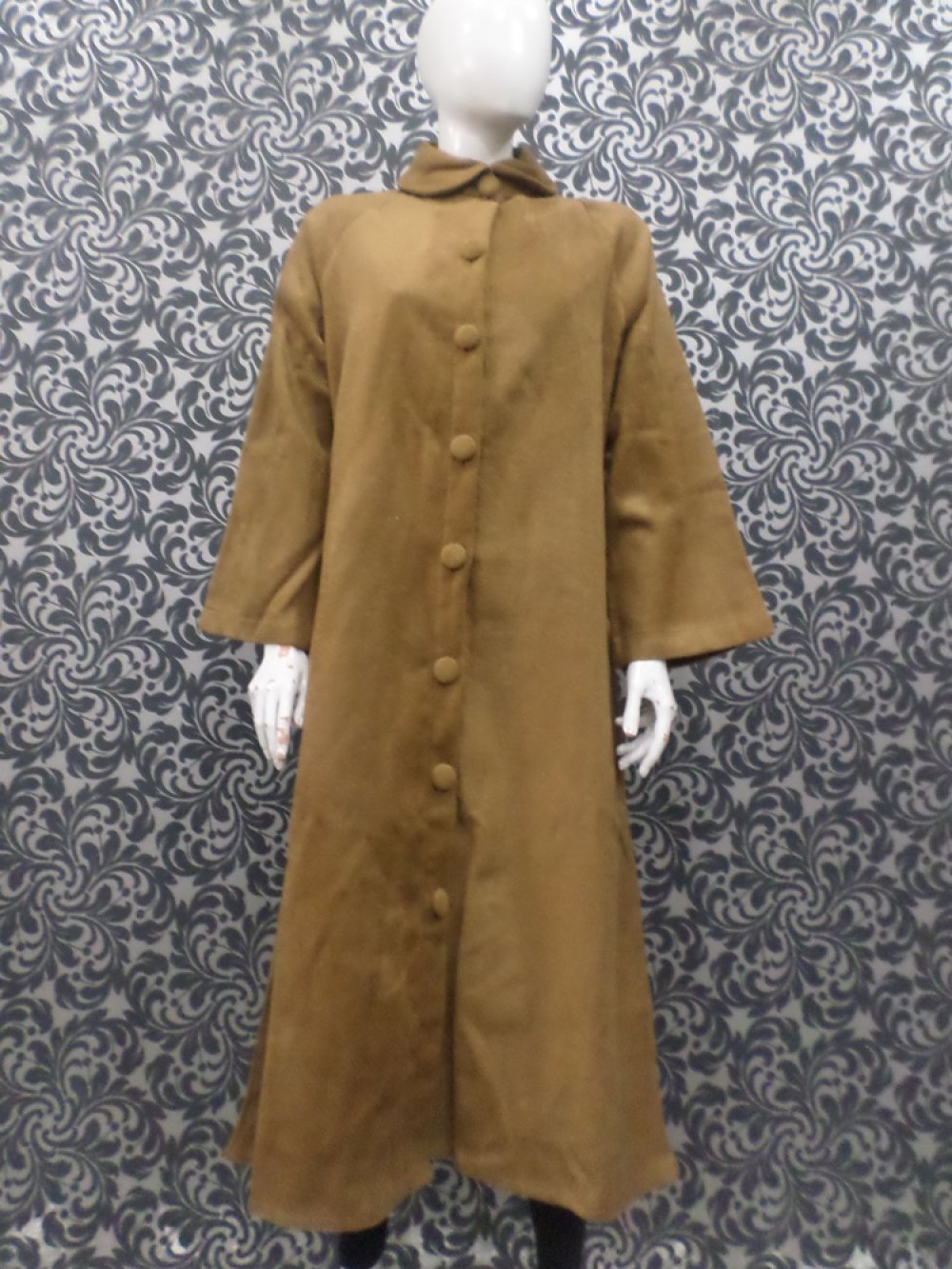 BEBE YAKA GENİŞ KABAN